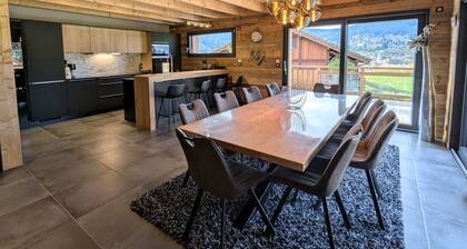 Luxurious chalet with sauna and whirlpool - Near ski resorts
