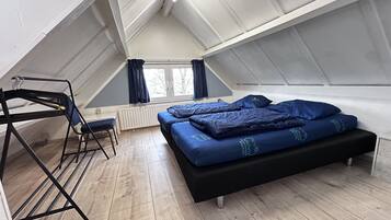 2 quartos, Wi-Fi de cortesia, roupa de cama