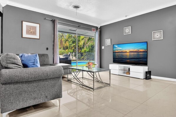Smart TV, offices