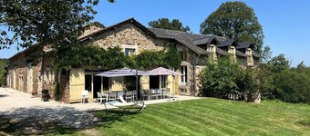 Maison spacieuse 20+ personnes en pleine nature
