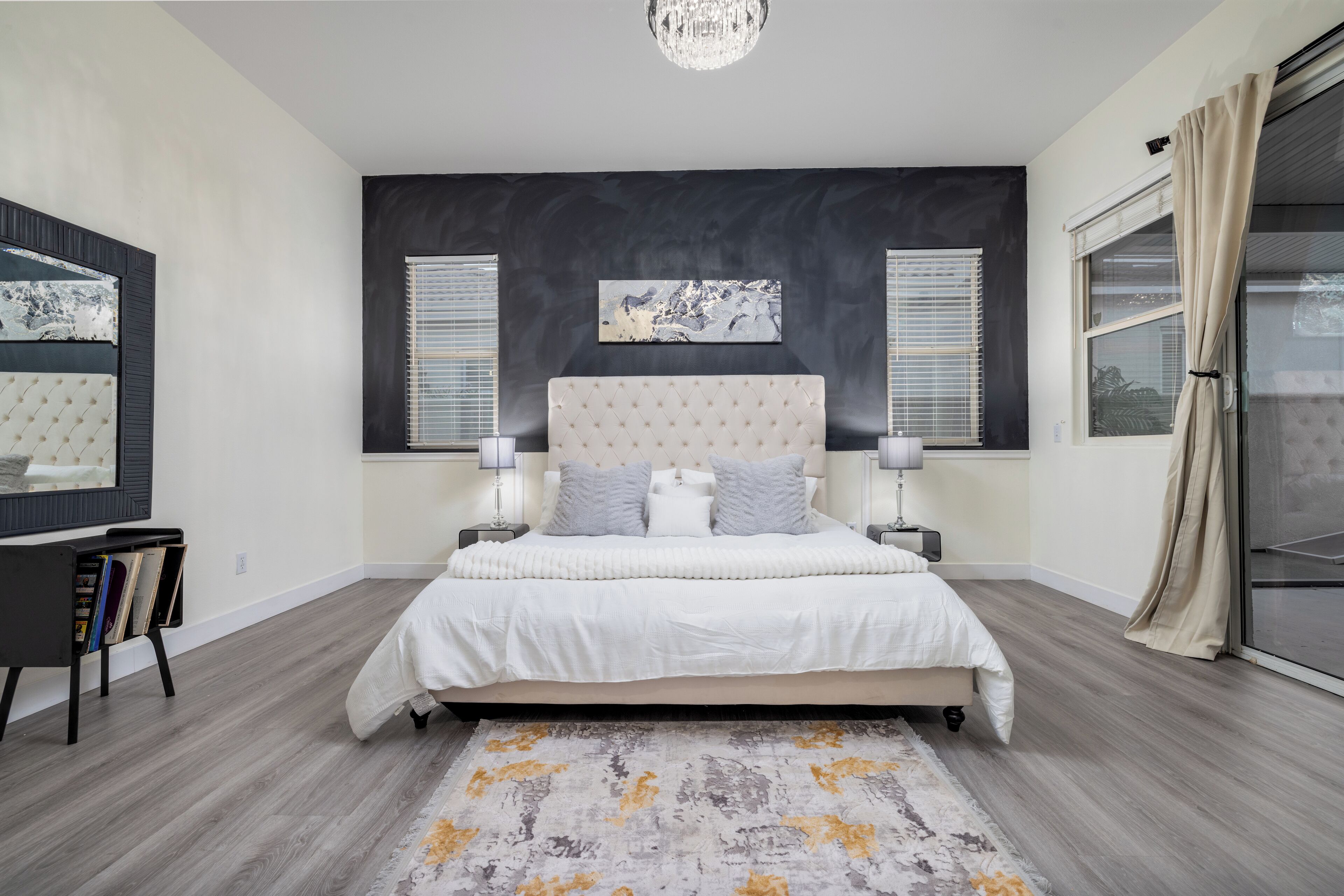 4 quartos, ferros/tábuas de passar roupa, Wi-Fi, roupa de cama