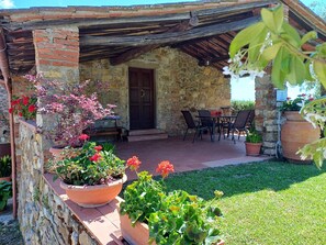 Balcony - Farmhouse in Tuscany With Olive Grove Views (Bucine)