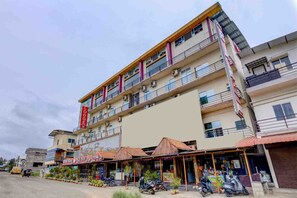 Exterior - IROOMZ Eco - HOTEL BIG BOSS (Chitradurga)