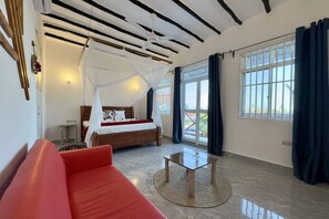 ห้องดีลักซ์ดับเบิล, เตียงคิงไซส์ 1 เตียง, วิวทะเล