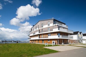 Exterior - Baltic Pearl – First row on the waterfront, balcony, sauna, EV charging station (Olpenitz)