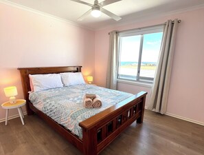 5 makuuhuonetta, ilmainen Wi-Fi