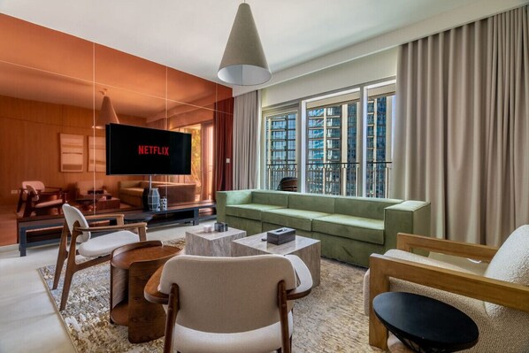 TV - Prime Location Full Burj View 2 min to Dubai Mall (Dubai)