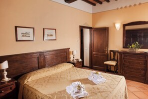 舒適公寓客房, 花園景 | 遮光窗簾/窗簾、免費 Wi-Fi