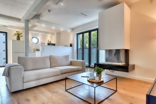 Luxury apartment Sonnenloft 14 in Prora Düne 7 with private sauna and fireplace