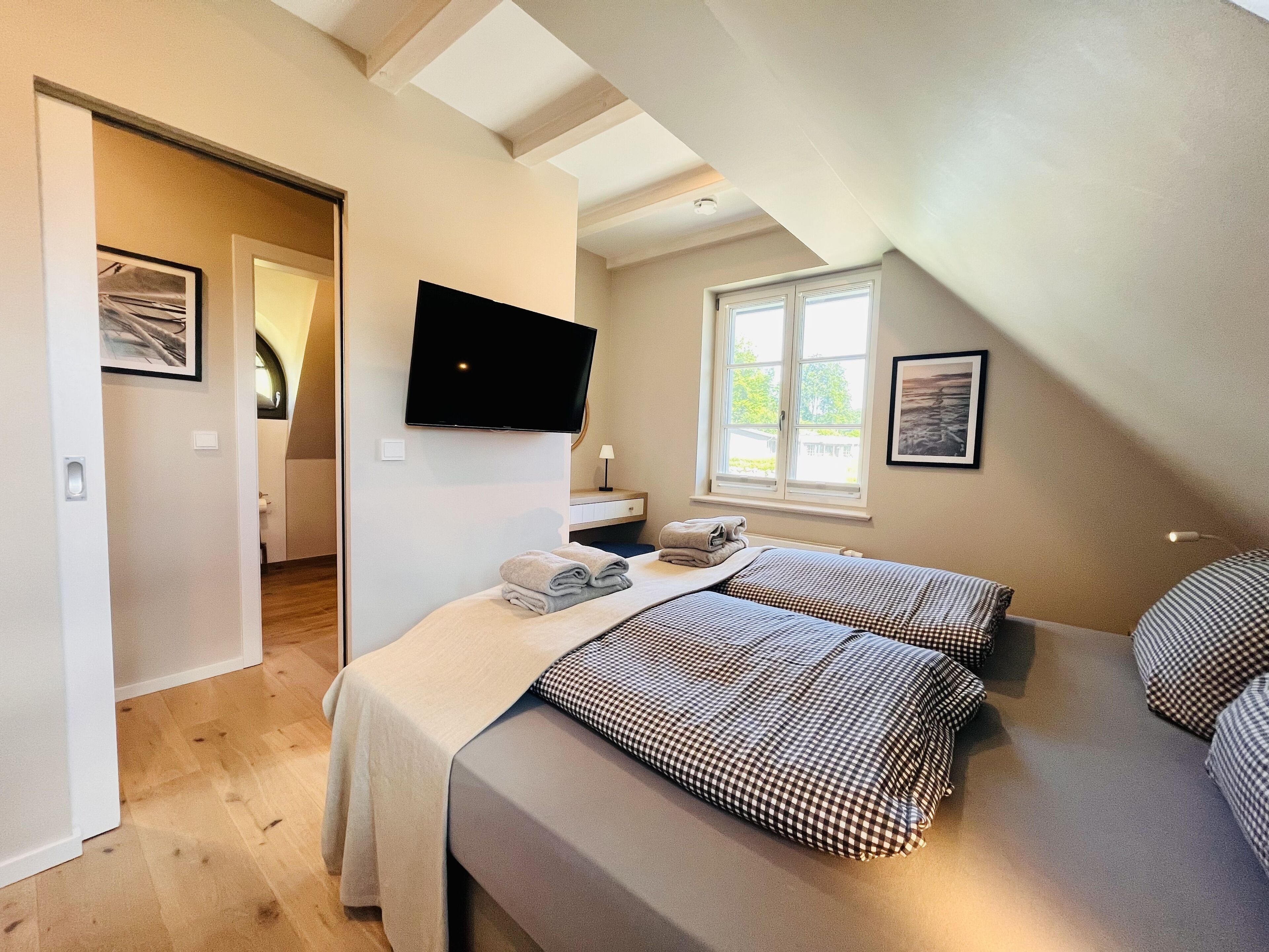 1 slaapkamer, een strijkplank/strijkijzer, gratis wifi