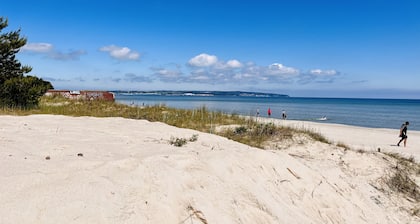 Aquamarin Vacation Rental: a bright 80 square meters, just 50 meters from the Baltic Sea beach.