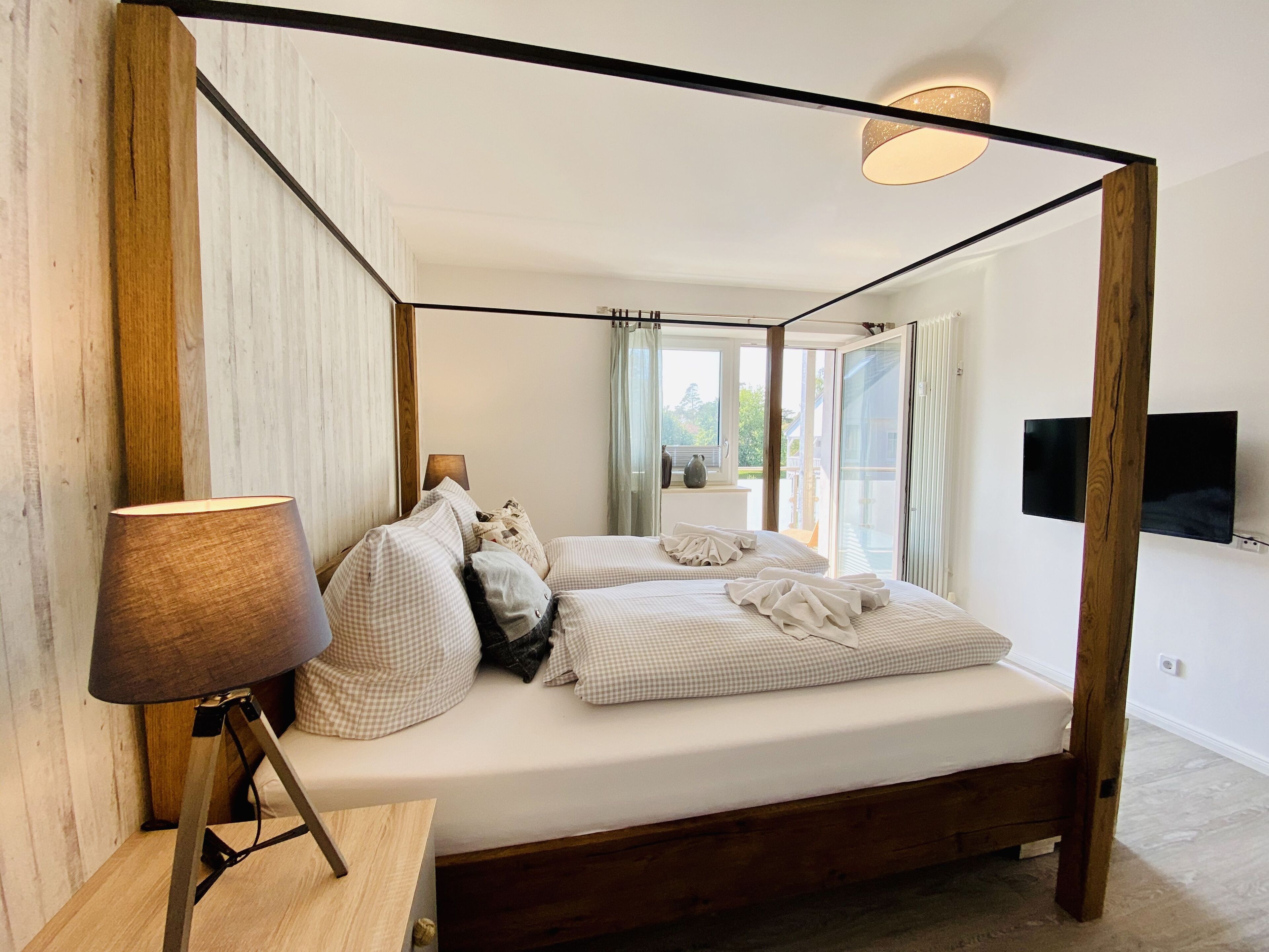 2 Schlafzimmer, Bügeleisen/Bügelbrett, kostenloses WLAN