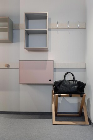 1 bedroom, in-room safe, laptop workspace, blackout curtains