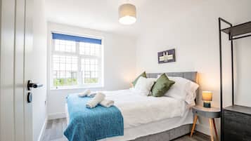 2 bedrooms, Internet