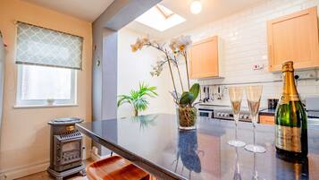 House | 2 bedrooms, Internet