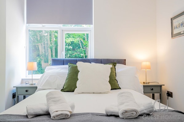 Apartment | 2 bedrooms - Host Stay Croydon Road Dwelling (Caterham)