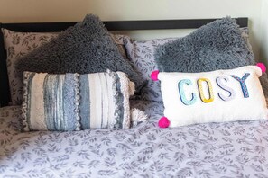 House | 2 bedrooms - Host Stay Argie House (Leeds)