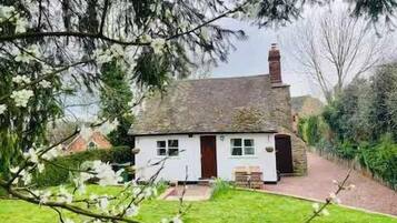 House | 2 bedrooms, Internet