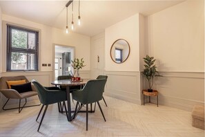 House | 2 bedrooms, Internet