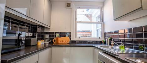 Apartamento | 4 dormitorios y Internet