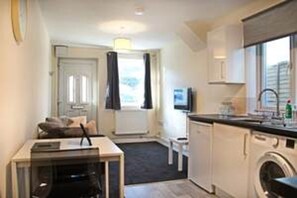 Apartment | 1 bedroom, Internet - Host Stay Clacton Coastal Hideaway (Clacton-on-Sea)