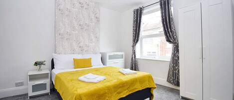 House | 4 bedrooms, Internet