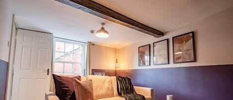Apartment | 2 bedrooms, Internet
