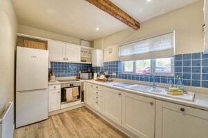 House | 3 bedrooms, Internet