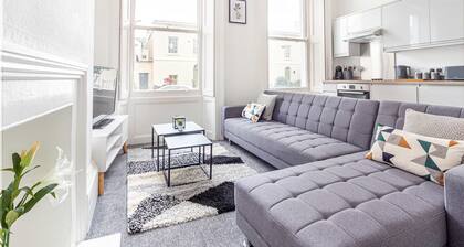 Host Stay Montpellier Villa Apartment