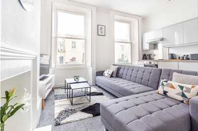 Host Stay Montpellier Villa Apartment