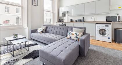 Host Stay Montpellier Villa Apartment