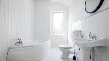 House | 2 bedrooms, Internet