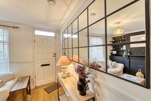 Host Stay Loughborough Road House