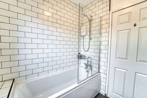 House | 3 bedrooms, Internet - Host Stay Birches Barn (Wolverhampton)