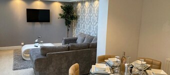 Host Stay Hunters Wood Court