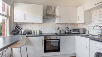 Apartment | 2 bedrooms, Internet