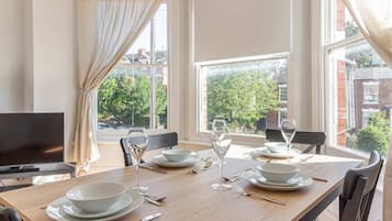 Apartment | 2 bedrooms, Internet