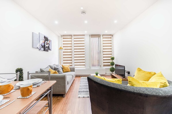 Apartment | 2 bedrooms, Internet - Host Stay Maple Court (Ipswich)