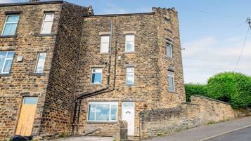 5 bedrooms, Internet