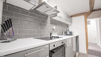 Apartment | 2 bedrooms, Internet