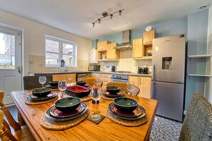 Ferienhaus | 3 Schlafzimmer, Schreibtisch, Internetzugang