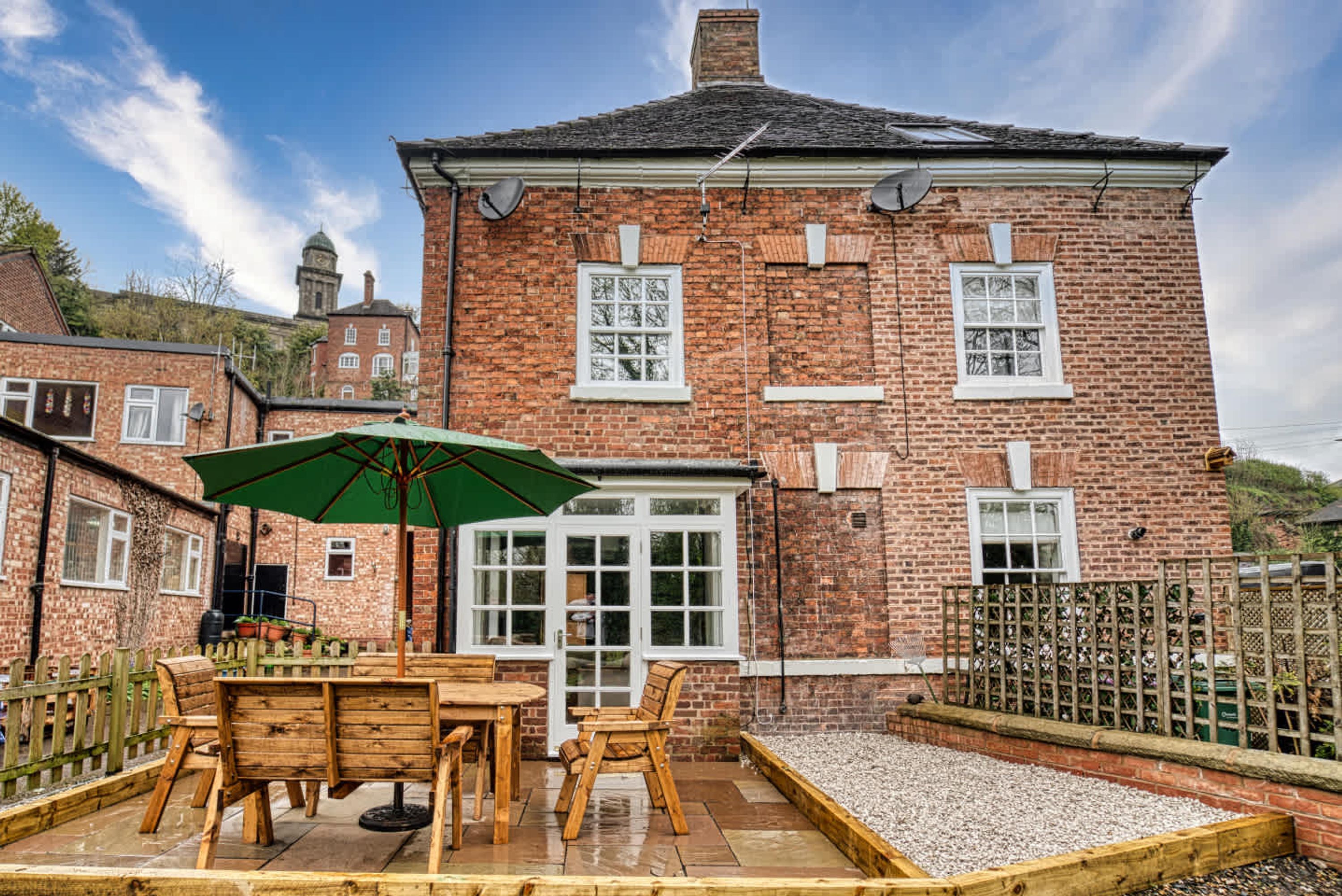 Hus | 3 soverom og internett