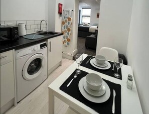 Apartment | 1 bedroom, Internet - Host Stay Eign Street Suite (Hereford)