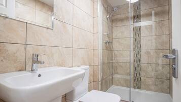 Apartment | 1 bedroom, Internet