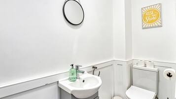 Apartment | 1 bedroom, Internet