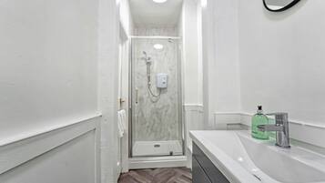 Apartment | 1 bedroom, Internet