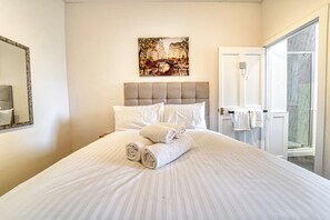 Apartment | 1 bedroom, Internet - Host Stay Hills Studio (Worcester)