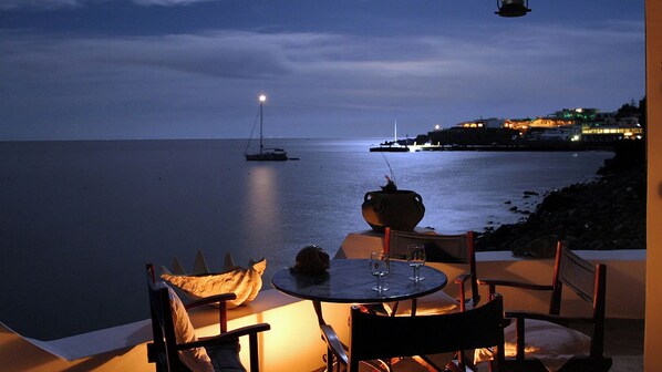 Studio, sjøutsikt | Terrasse/patio