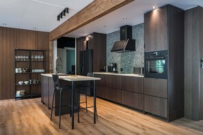 冰箱、烤箱、洗碗机、茶具/咖啡用具