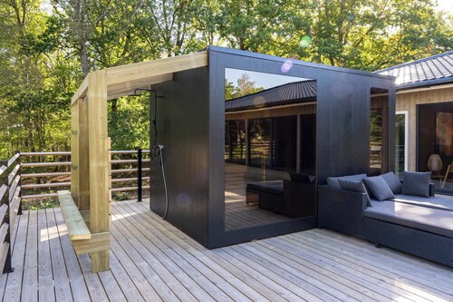 Ladhus Two - Mit Stil an Klippe + Sauna und Steg